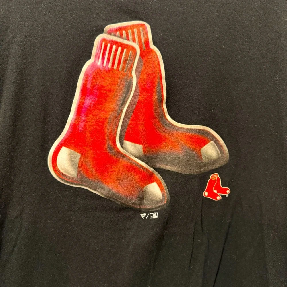 Boston Red Sox Black T-Shirt - Picture 3 of 4